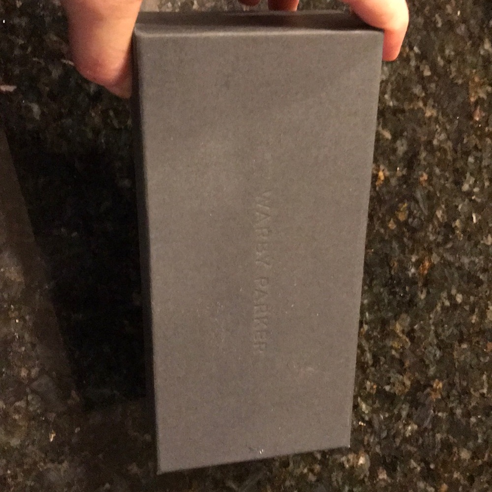 Burberry Sunglasses Petite Frames - image 6